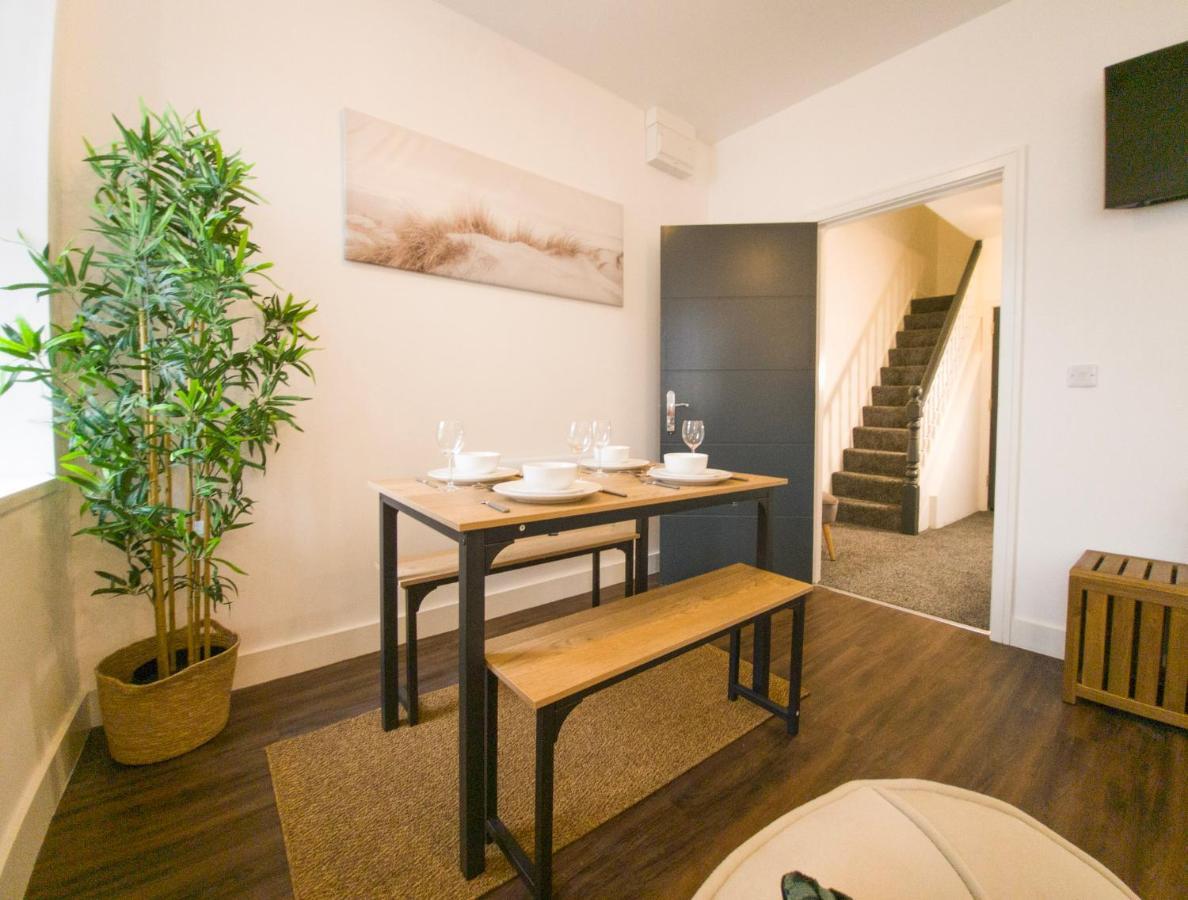 Principality Suites; Three Bed By Property Promise Кардифф Экстерьер фото