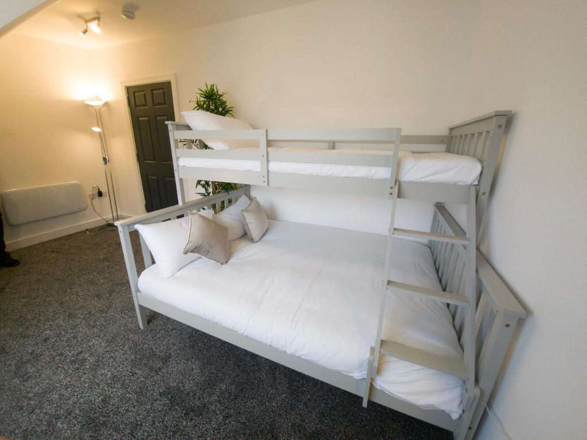 Principality Suites; Three Bed By Property Promise Кардифф Экстерьер фото