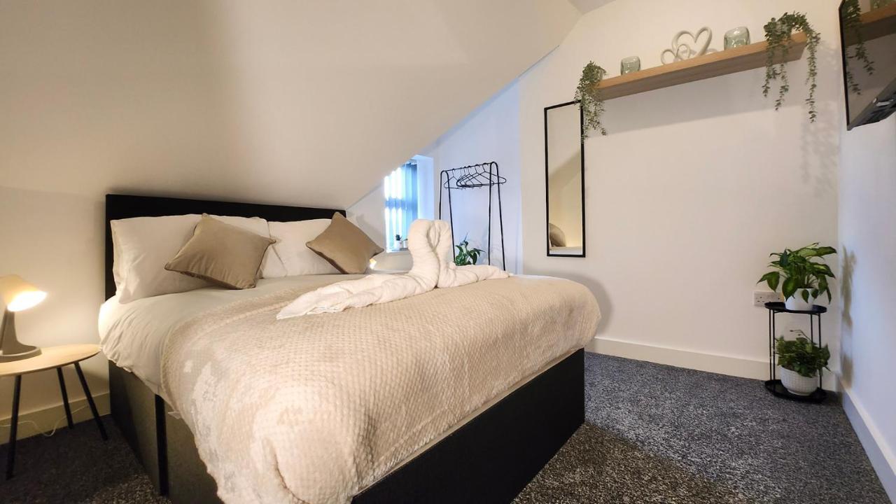 Principality Suites; Three Bed By Property Promise Кардифф Экстерьер фото